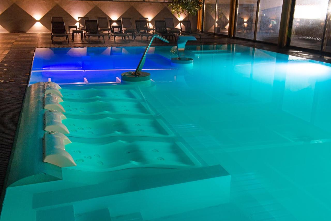 Hotel Cristal Praia Resort & Spa ヴィエイラ・デ・レイリア エクステリア 写真
